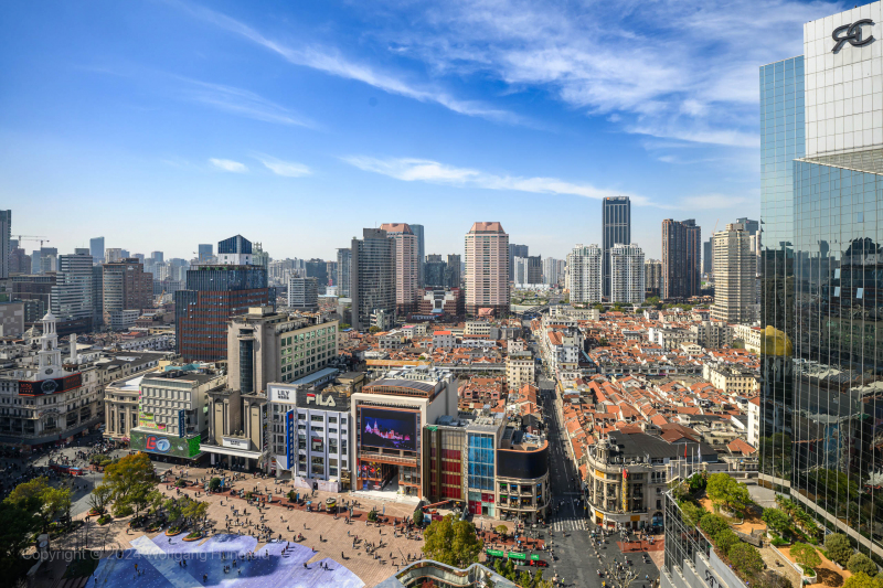 001-Blick-vom-Hotelzimmer-auf-die-Nanjing-Road
